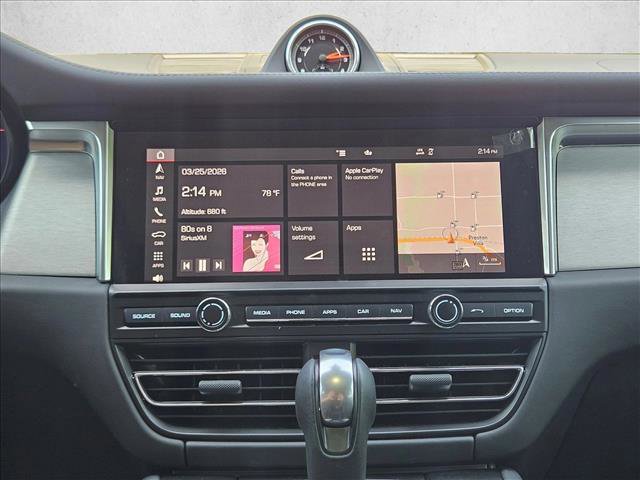 Used 2021 Porsche Macan Turbo image 13