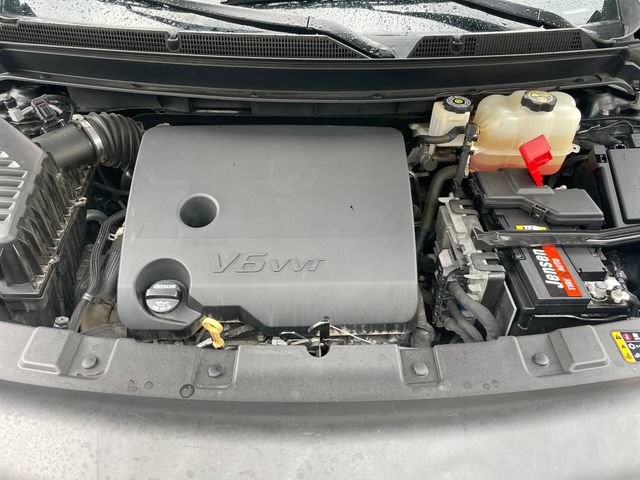 Used 2019 Buick Enclave Premium AWD/4WD image 31