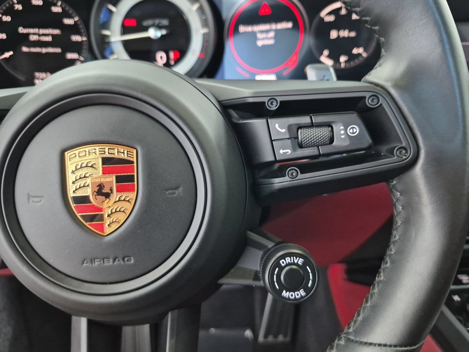 Certified 2024 Porsche 911 Targa 4 GTS AWD/4WD image 29