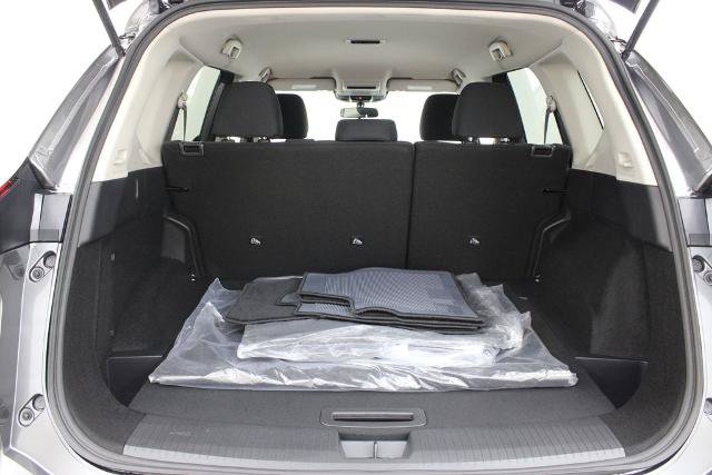 Certified 2026 Nissan Rogue S FWD image 27