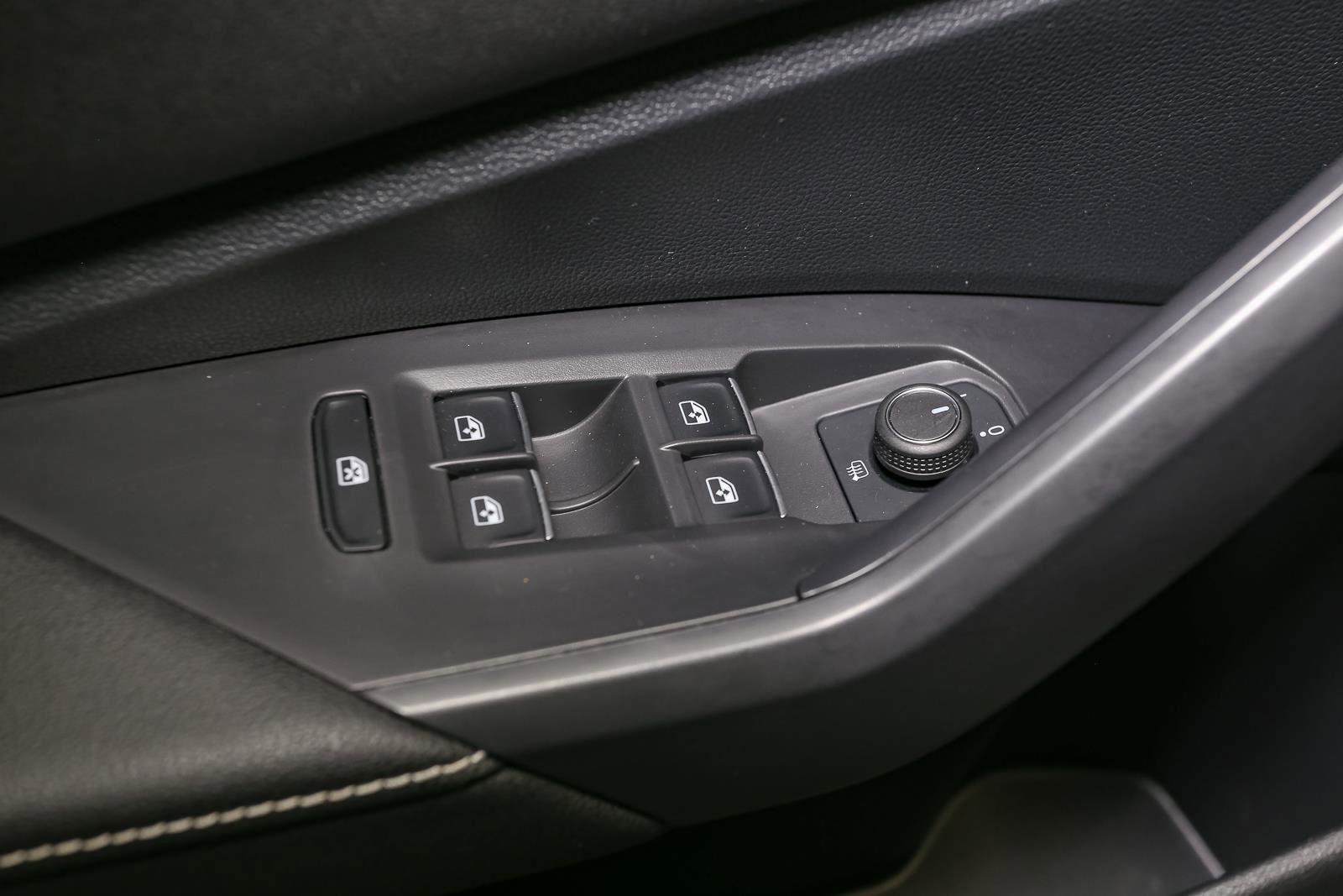 Certified 2024 Volkswagen Jetta SE image 42