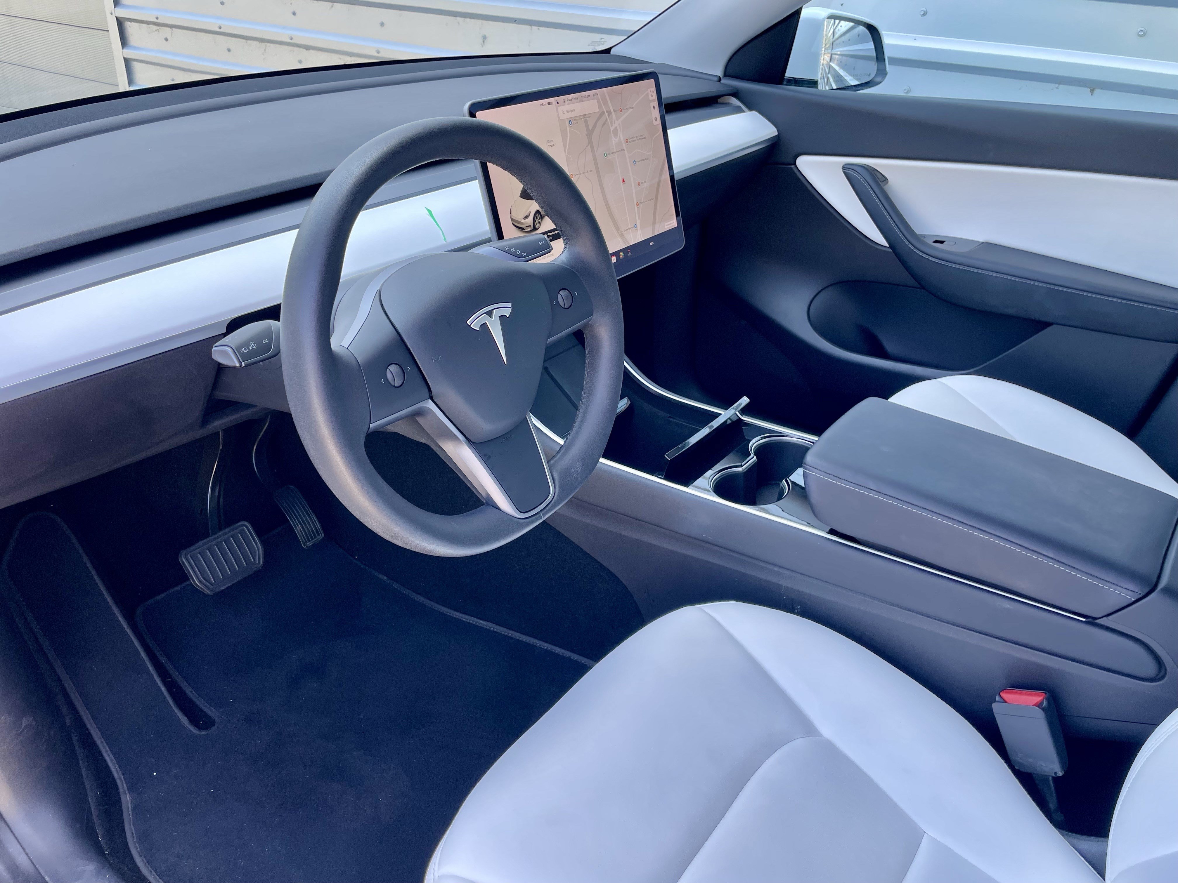 Used 2020 Tesla Model Y Long Range AWD/4WD image 13
