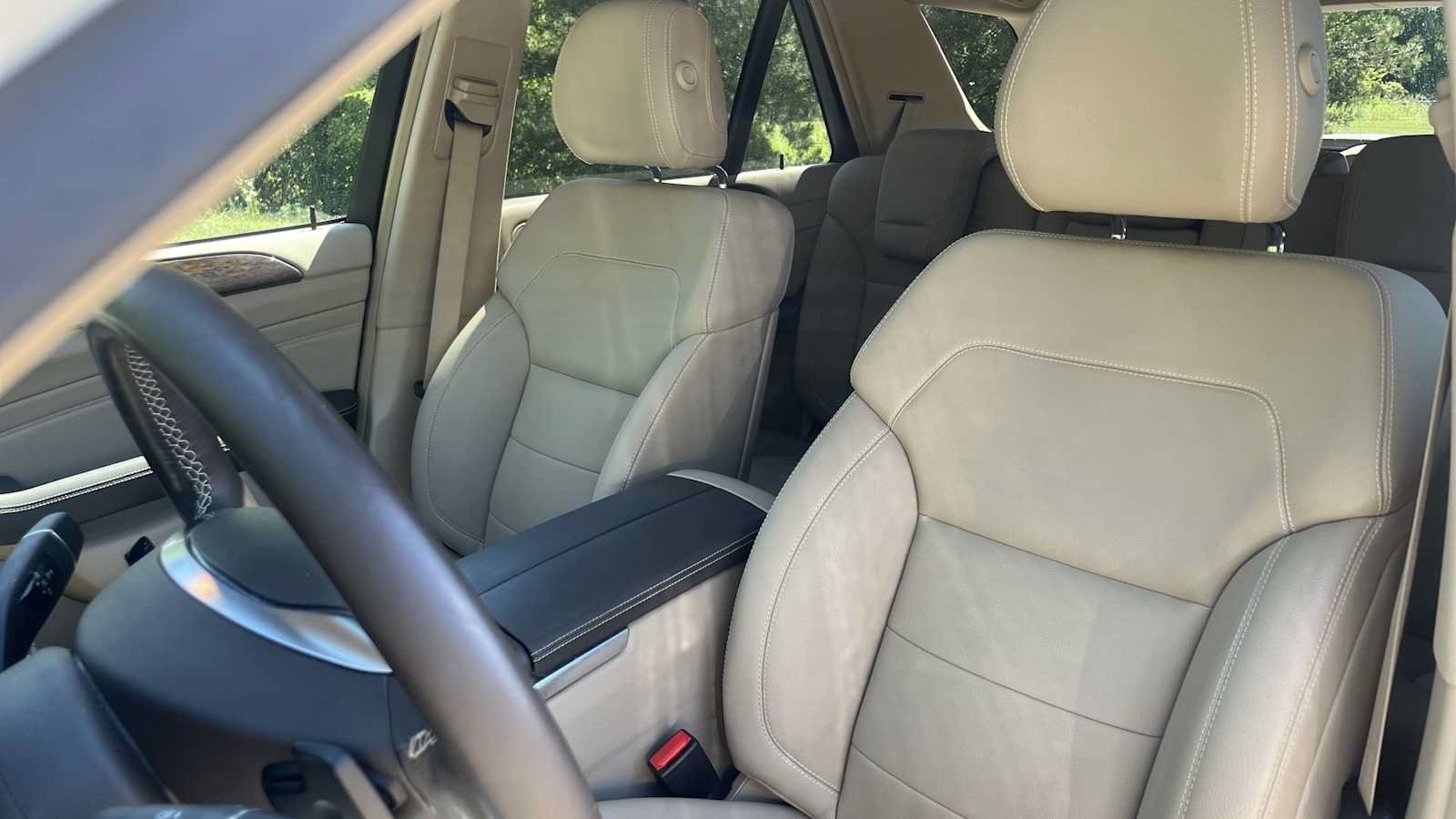 Used 2012 Mercedes-Benz ML 350 4MATIC image 30