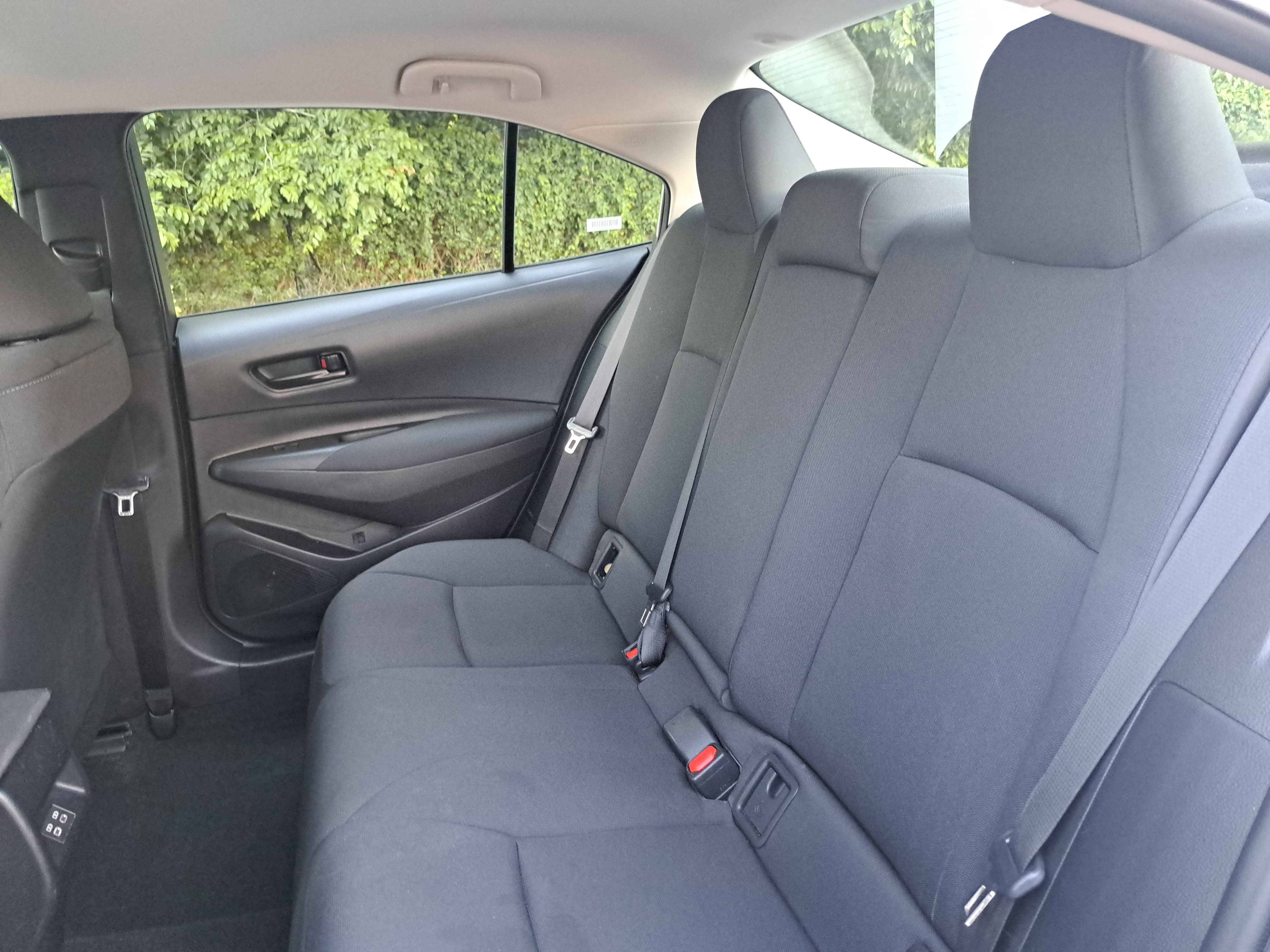 Used 2026 Toyota Corolla LE FWD image 13