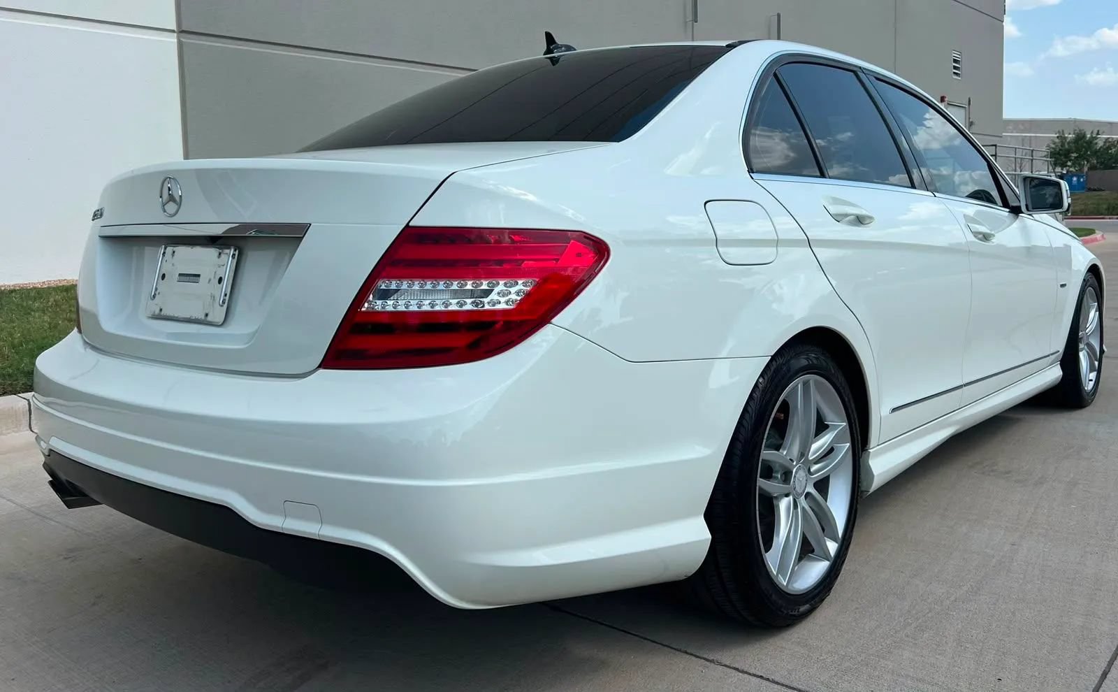 Used 2012 Mercedes-Benz C 250 Sedan image 6