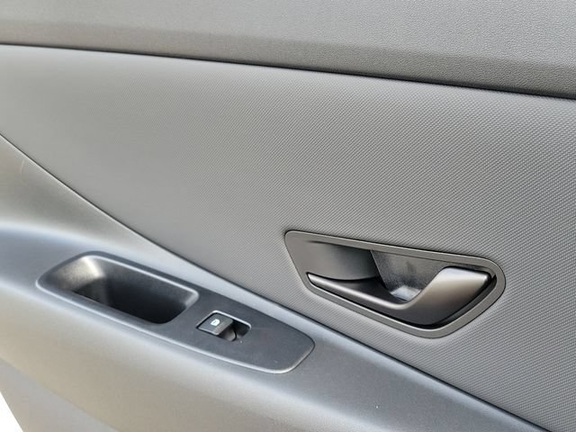 New 2026 Hyundai Elantra Sport FWD image 23