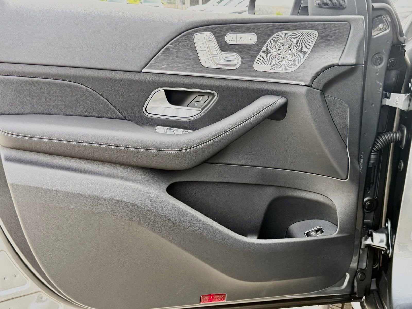 New 2026 Mercedes-Benz GLE 350 4MATIC image 17