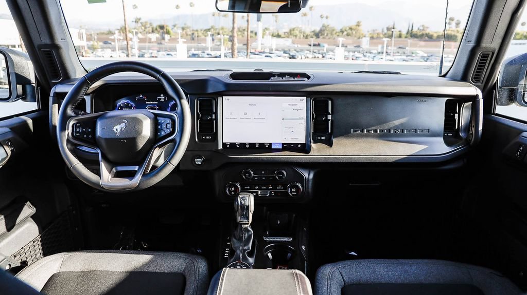 Used 2025 Ford Bronco Big Bend AWD/4WD image 15