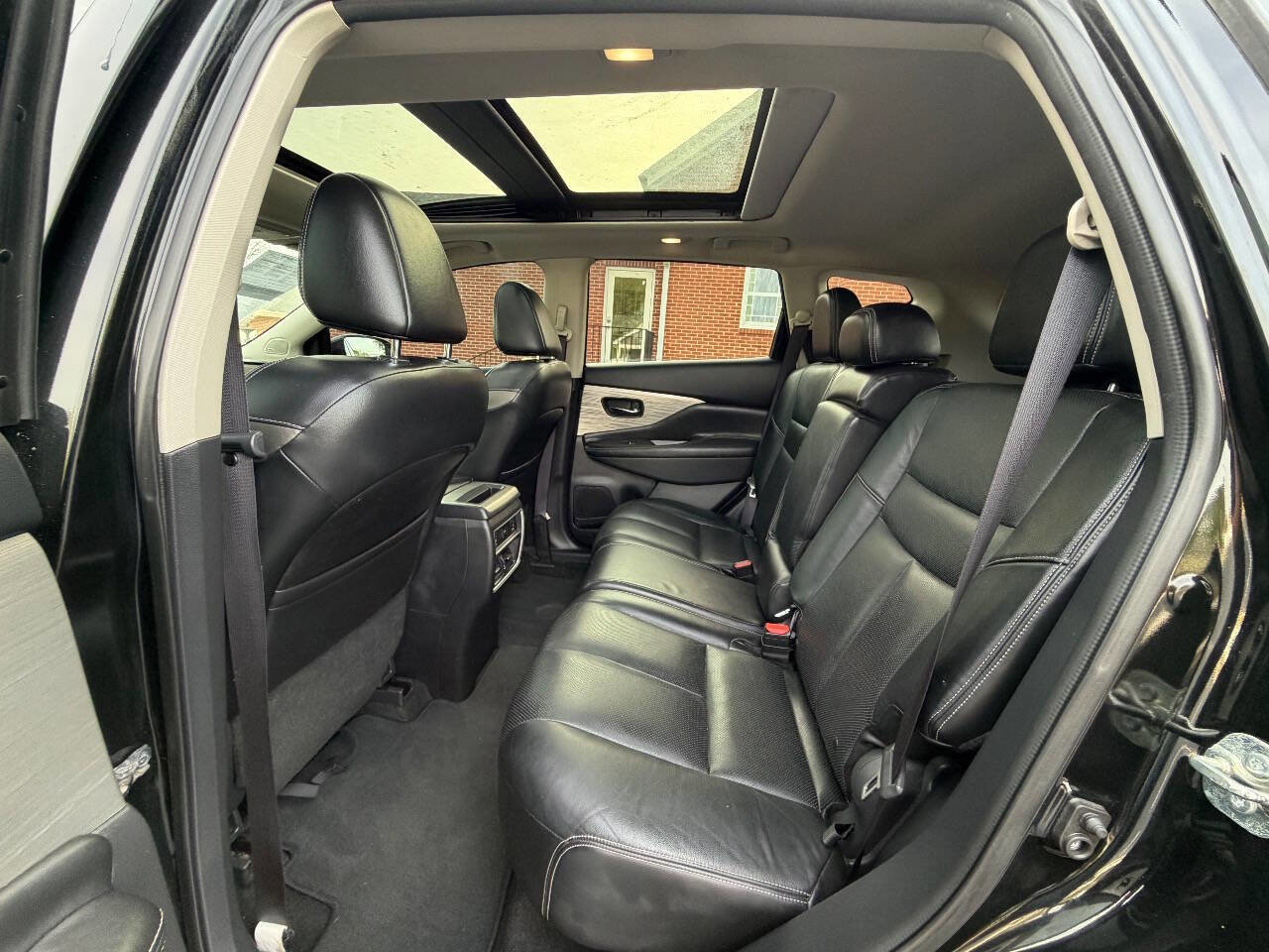 Used 2015 Nissan Murano Platinum w/ Platinum Technology Package AWD/4WD image 13