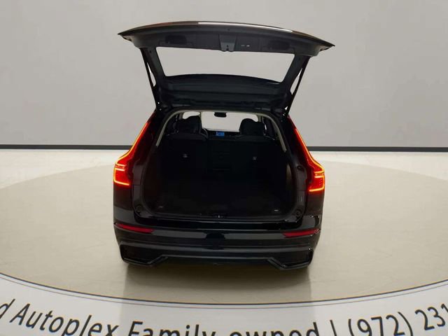 Used 2025 Volvo XC60 B5 Core AWD/4WD image 43