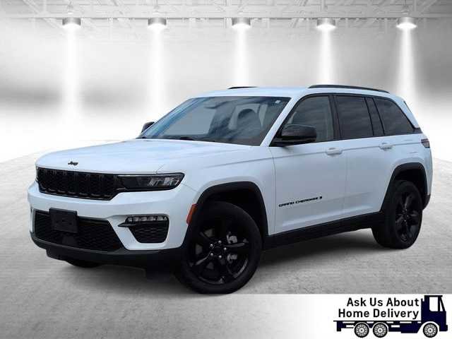 Used 2023 Jeep Grand Cherokee Limited w/ Black Appearance Package