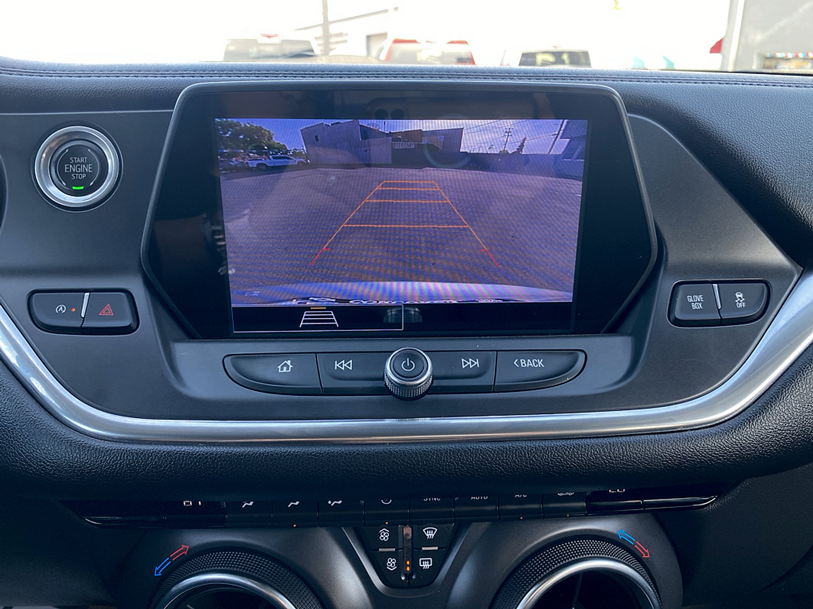 Used 2022 Chevrolet Blazer LT FWD image 28