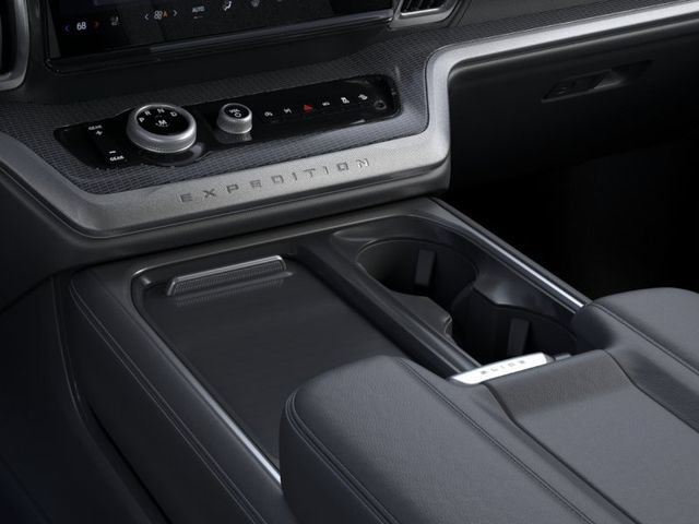 New 2026 Ford Expedition Platinum w/ Stealth Appearance Package AWD/4WD image 15