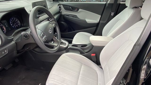 Used 2023 Hyundai Kona SEL image 29