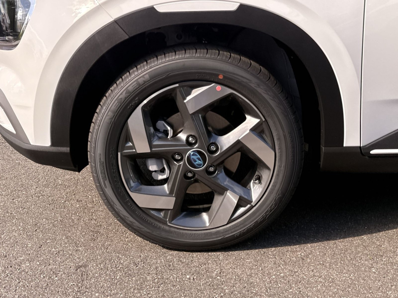 New 2026 Hyundai Venue SEL FWD image 12