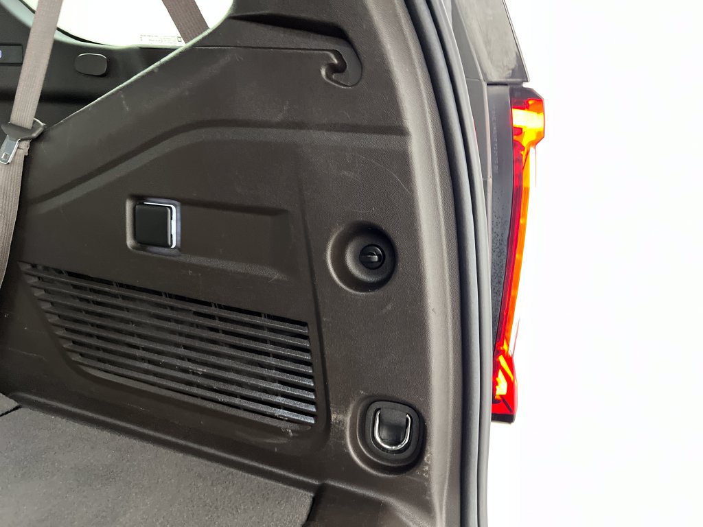 Used 2024 GMC Yukon SLT RWD image 44
