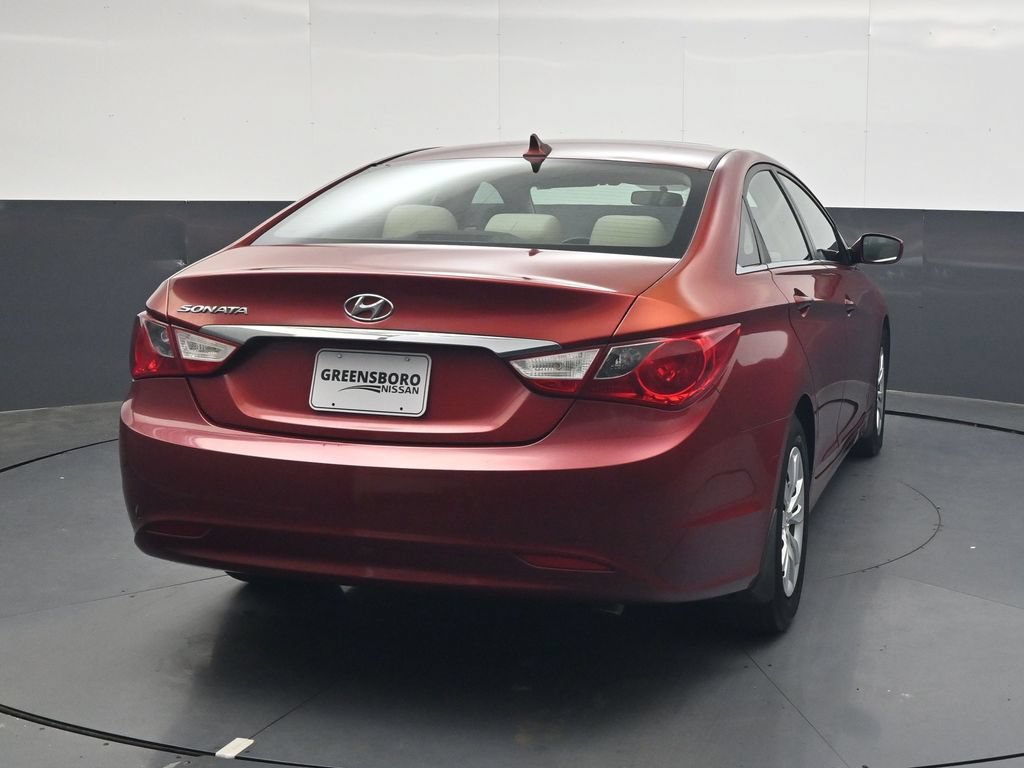 Used 2011 Hyundai Sonata GLS FWD image 5