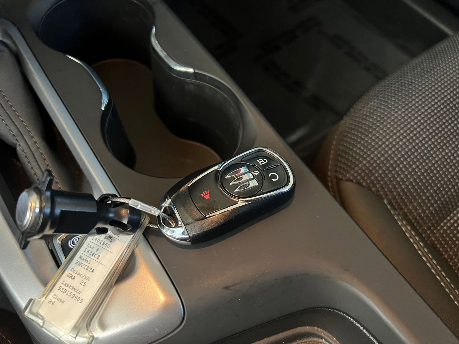 Used 2025 Buick Envista Preferred image 22