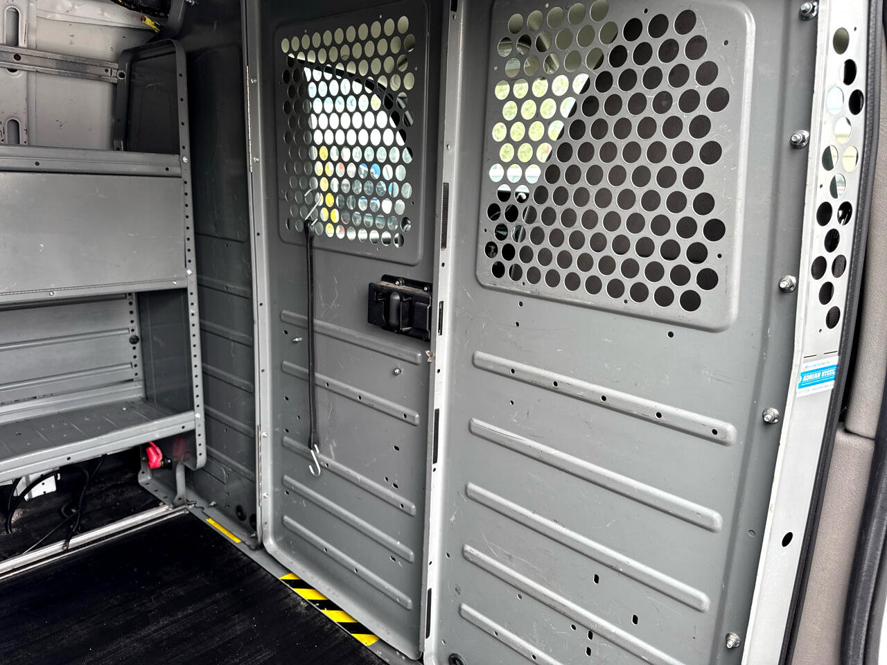 Used 2014 Chevrolet Express 1500 AWD image 15