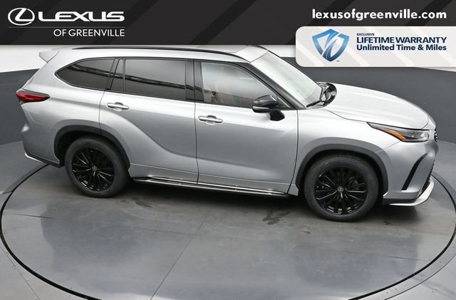 Used 2023 Toyota Highlander XSE FWD image 43