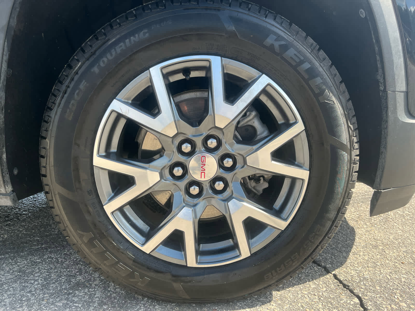 Used 2022 GMC Acadia SLT w/ Technology Package image 37