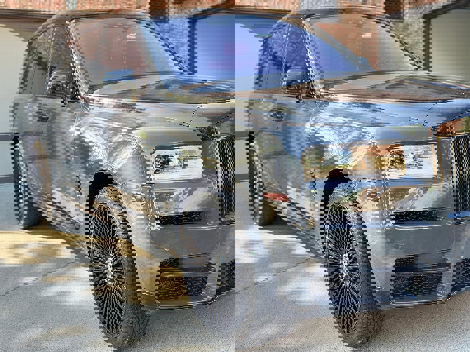 Used 2021 Rolls-Royce Cullinan image 13