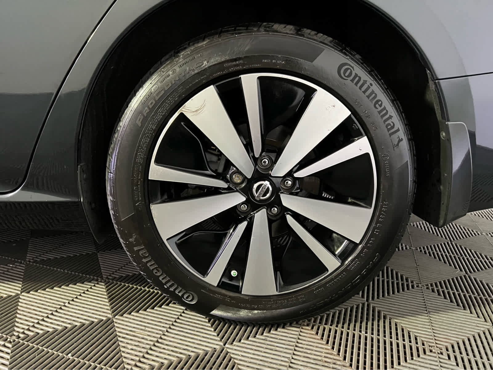 Used 2019 Nissan Altima 2.5 SV AWD/4WD image 9