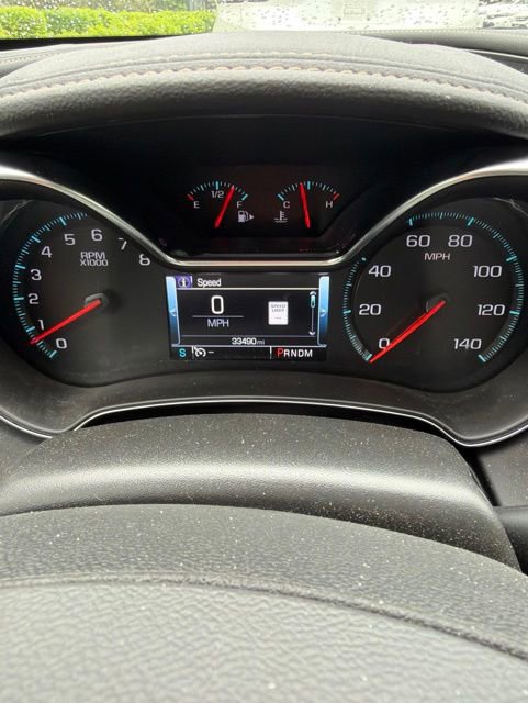 Used 2017 Chevrolet Impala Premier w/ Enhanced Convenience Package FWD image 4