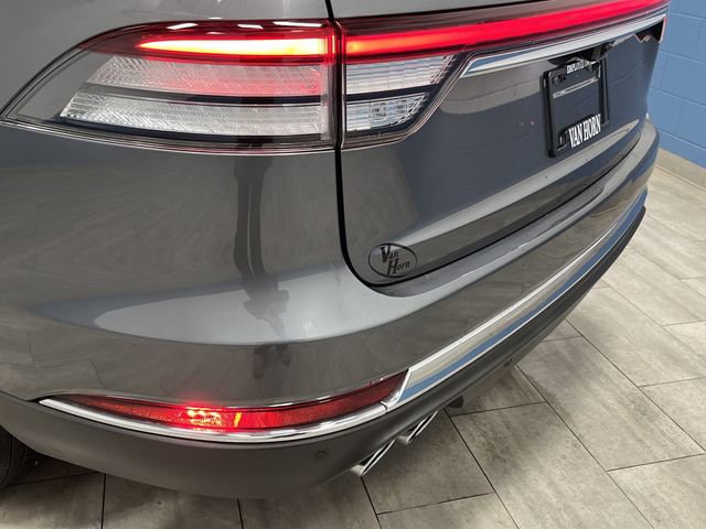 Used 2023 Lincoln Aviator Reserve w/ Elements Package Plus image 37