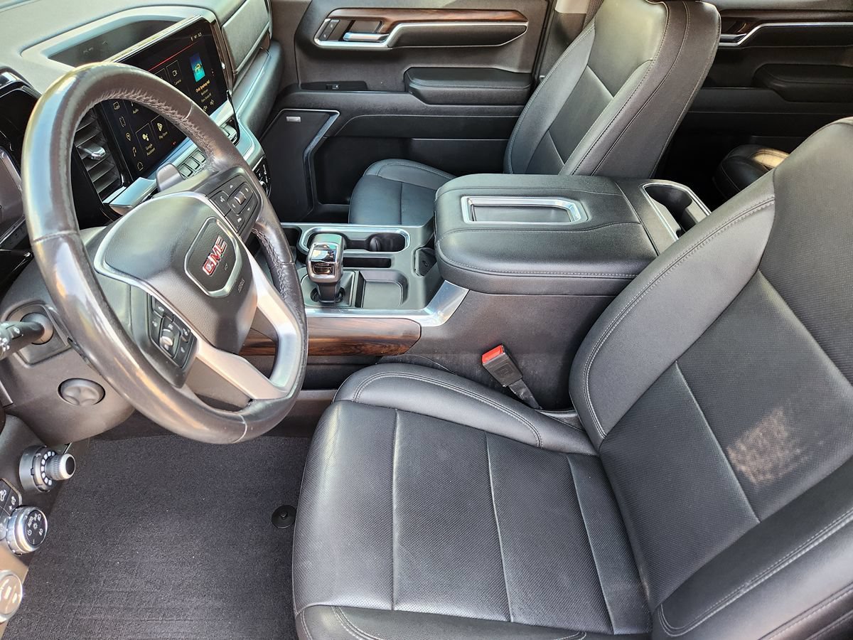 Used 2022 GMC Sierra 1500 SLT AWD/4WD image 31