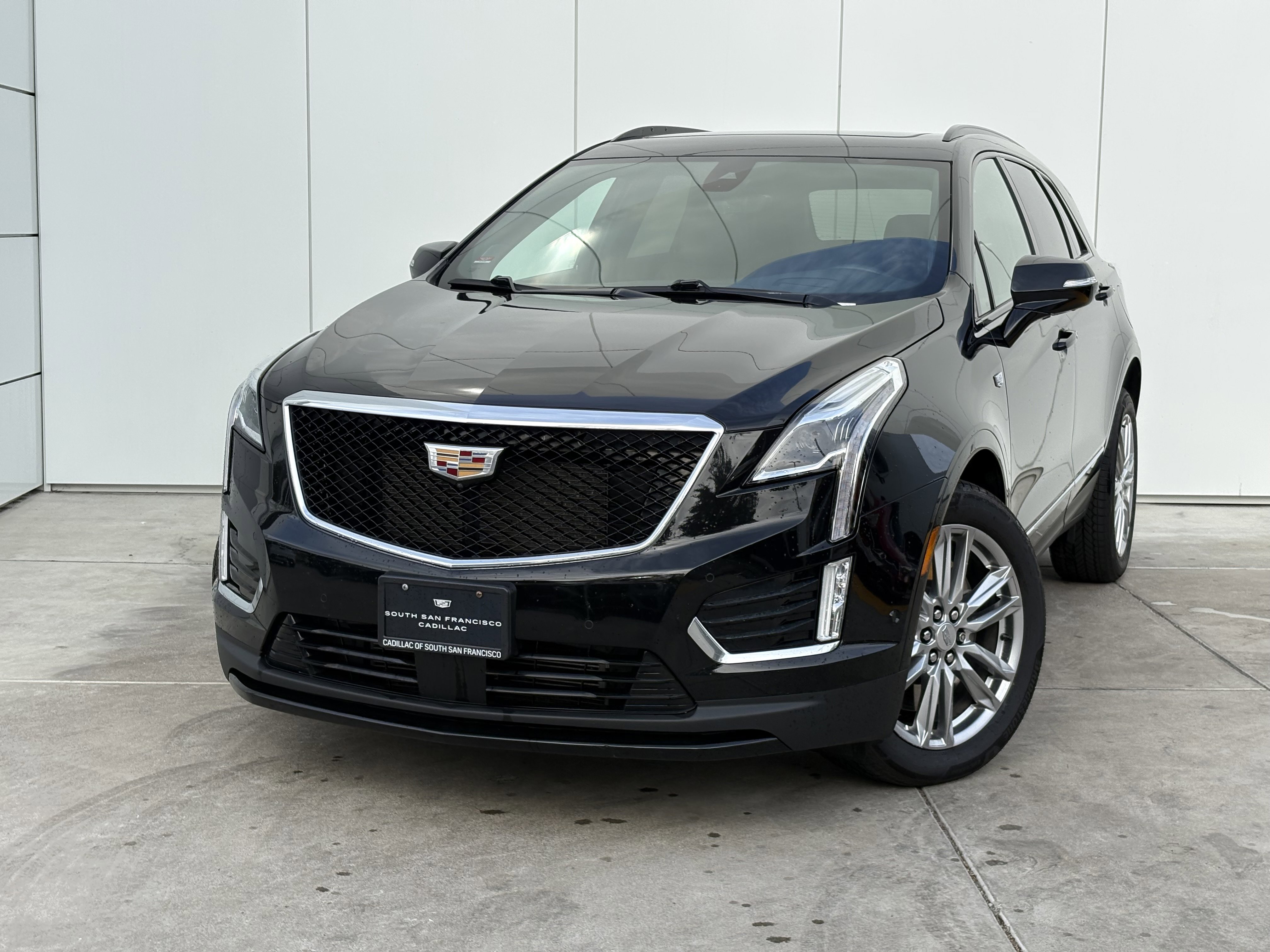 Used 2023 Cadillac XT5 Sportv w/ Technology Package