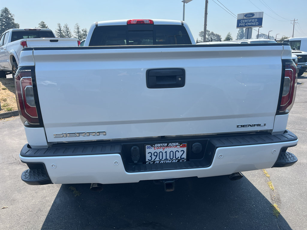 Used 2018 GMC Sierra 1500 Denali w/ Denali Ultimate Package AWD/4WD image 7