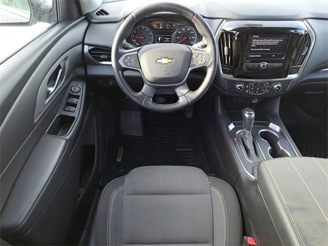 Used 2020 Chevrolet Traverse LT image 11