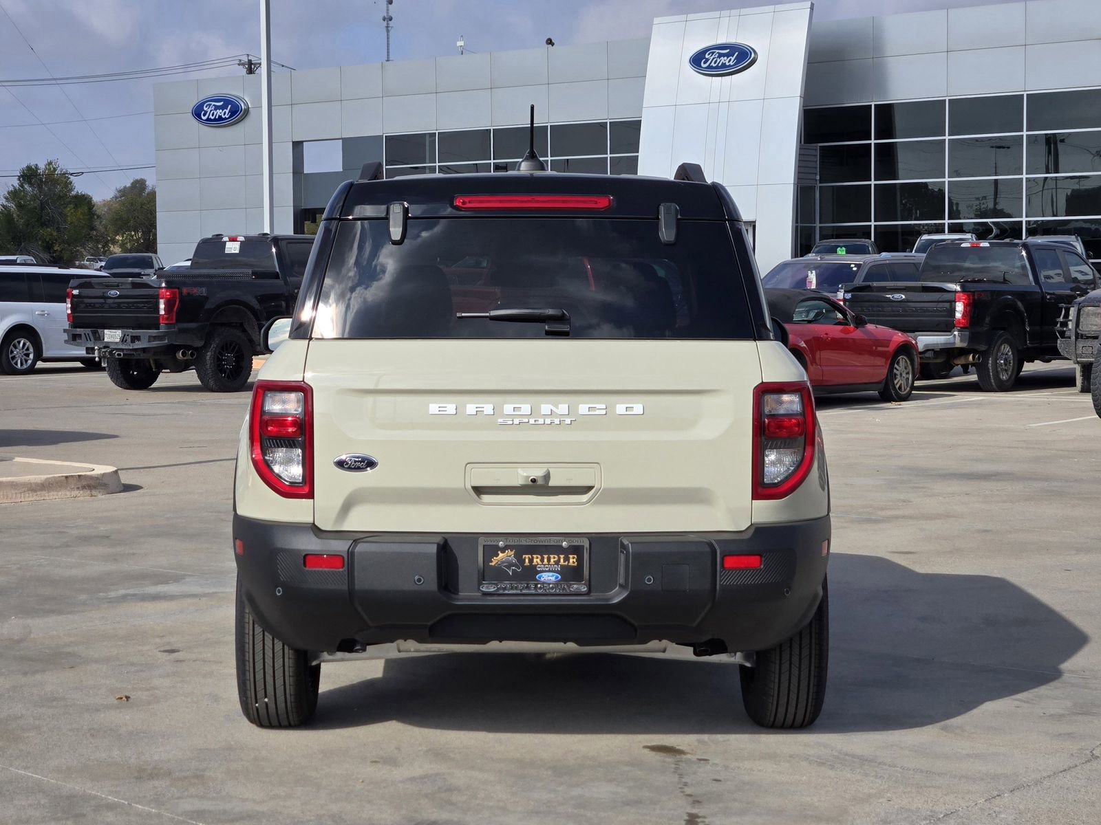 New 2025 Ford Bronco Sport Outer Banks AWD/4WD image 8