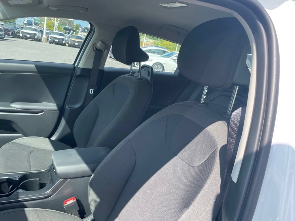 New 2026 Kia K4 FWD image 10