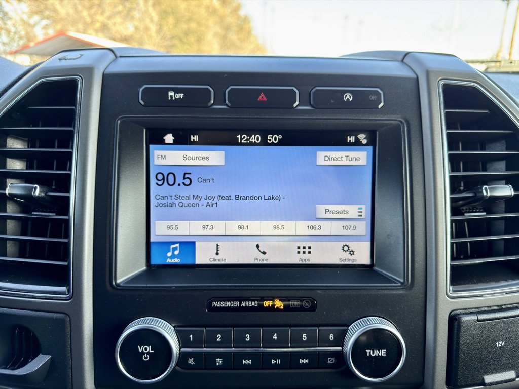 Used 2019 Ford Expedition XLT image 25