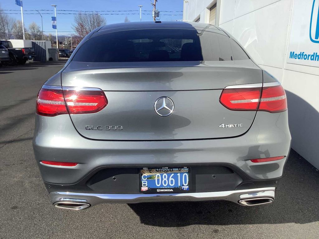 Used 2019 Mercedes-Benz GLC 300 4MATIC Coupe image 5