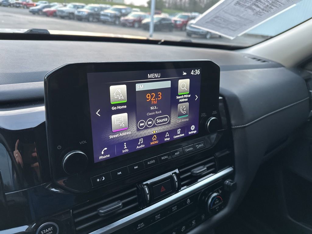 Used 2023 Nissan Pathfinder SL image 27