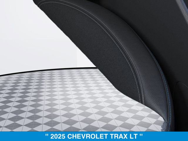 New 2025 Chevrolet Trax LT w/ Driver Confidence Package image 21