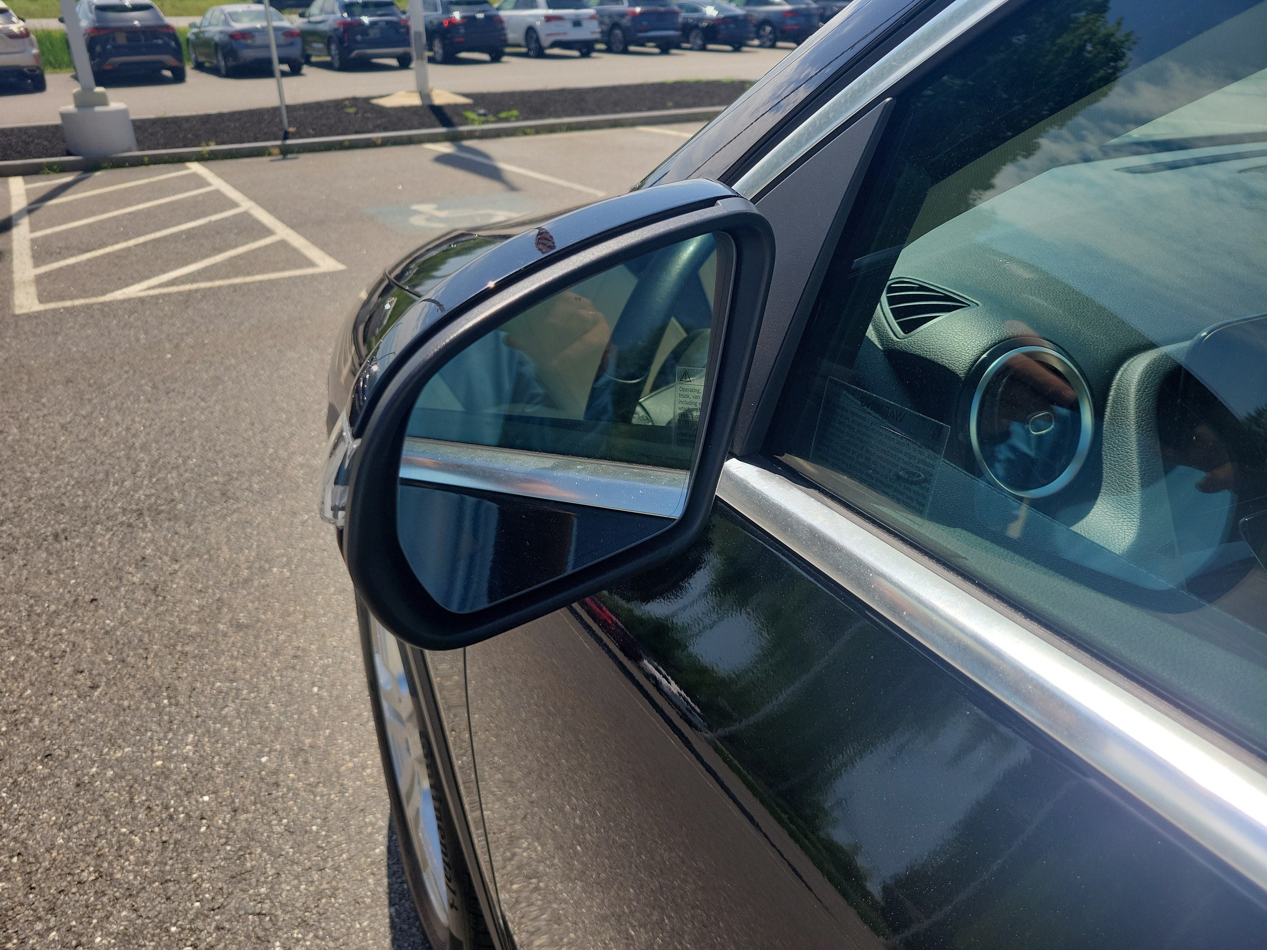Used 2022 Mercedes-Benz GLA 250 4MATIC image 13