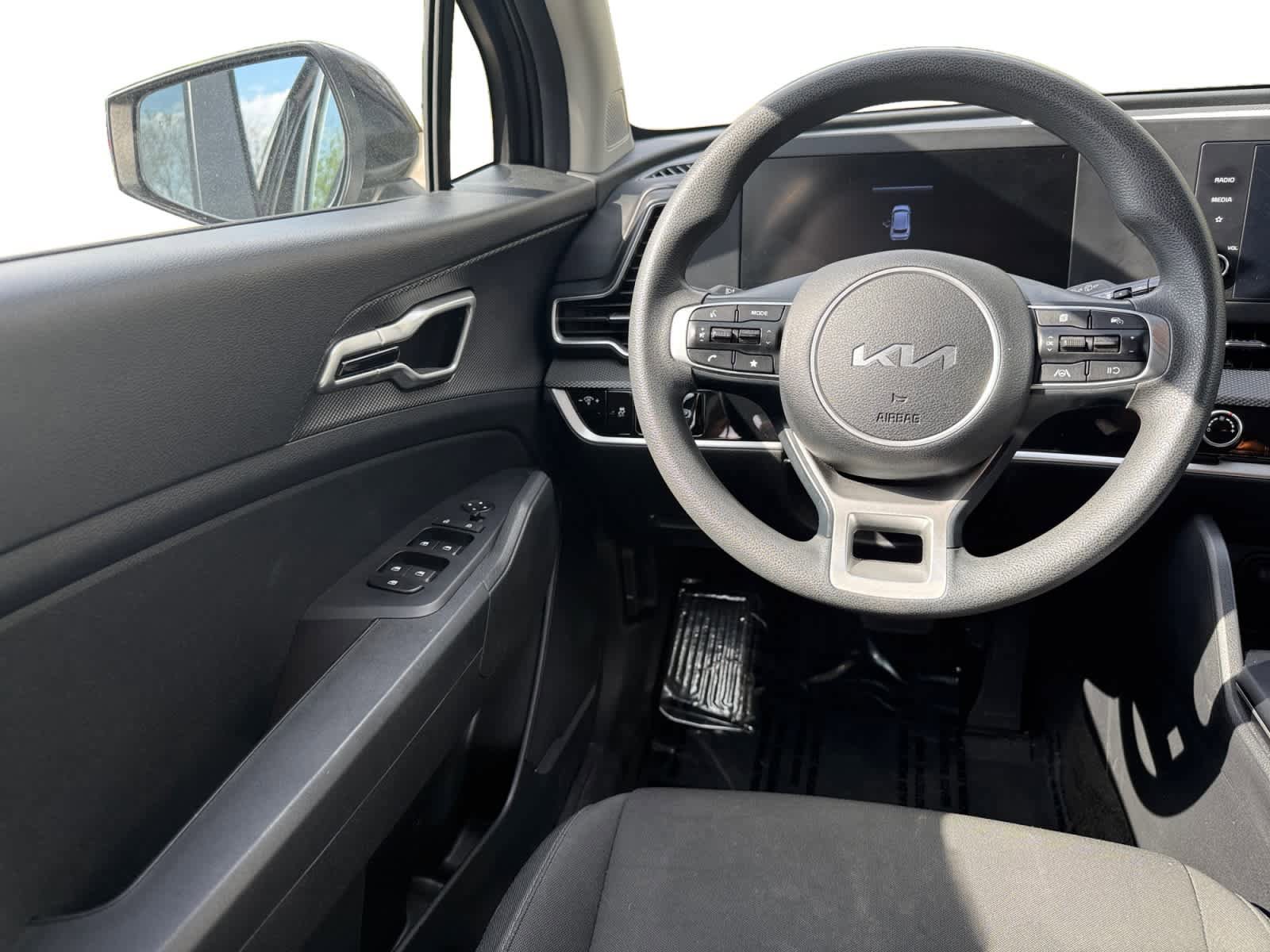 Used 2023 Kia Sportage LX FWD image 19