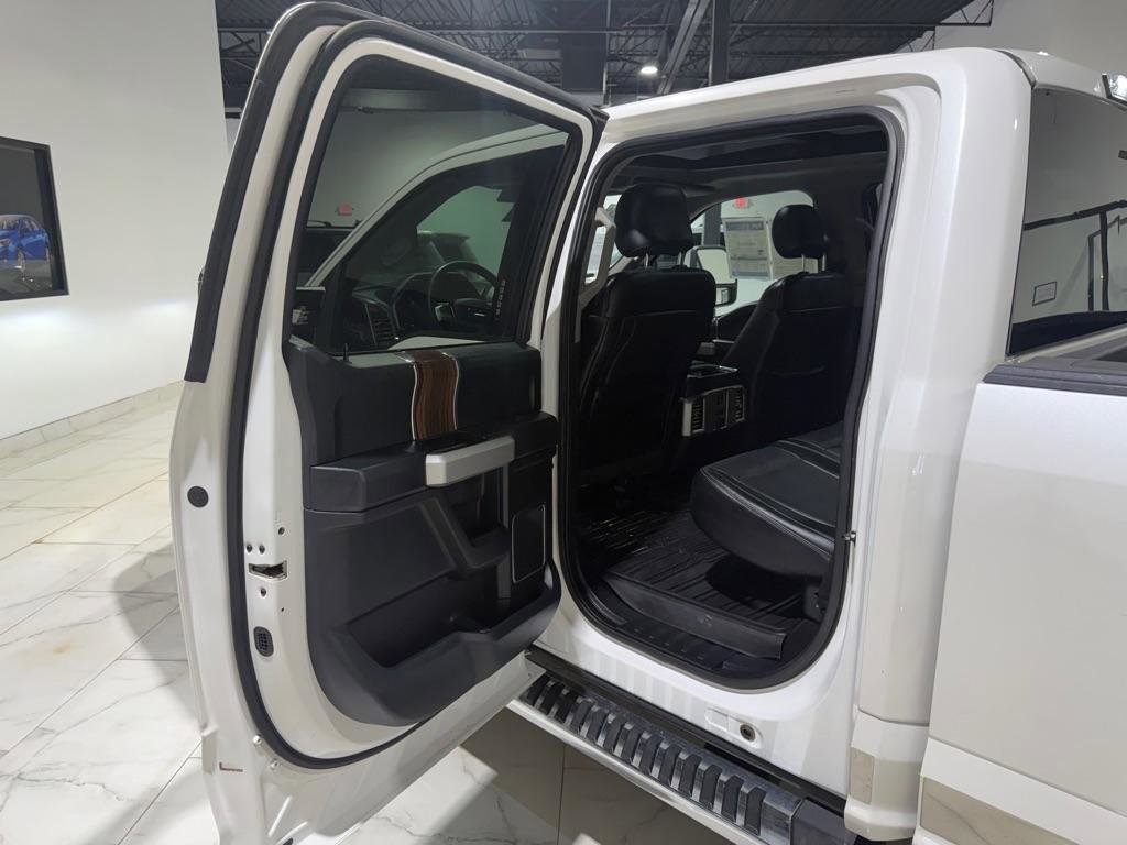 Used 2016 Ford F150 Lariat w/ Equipment Group 502A Luxury AWD/4WD image 13