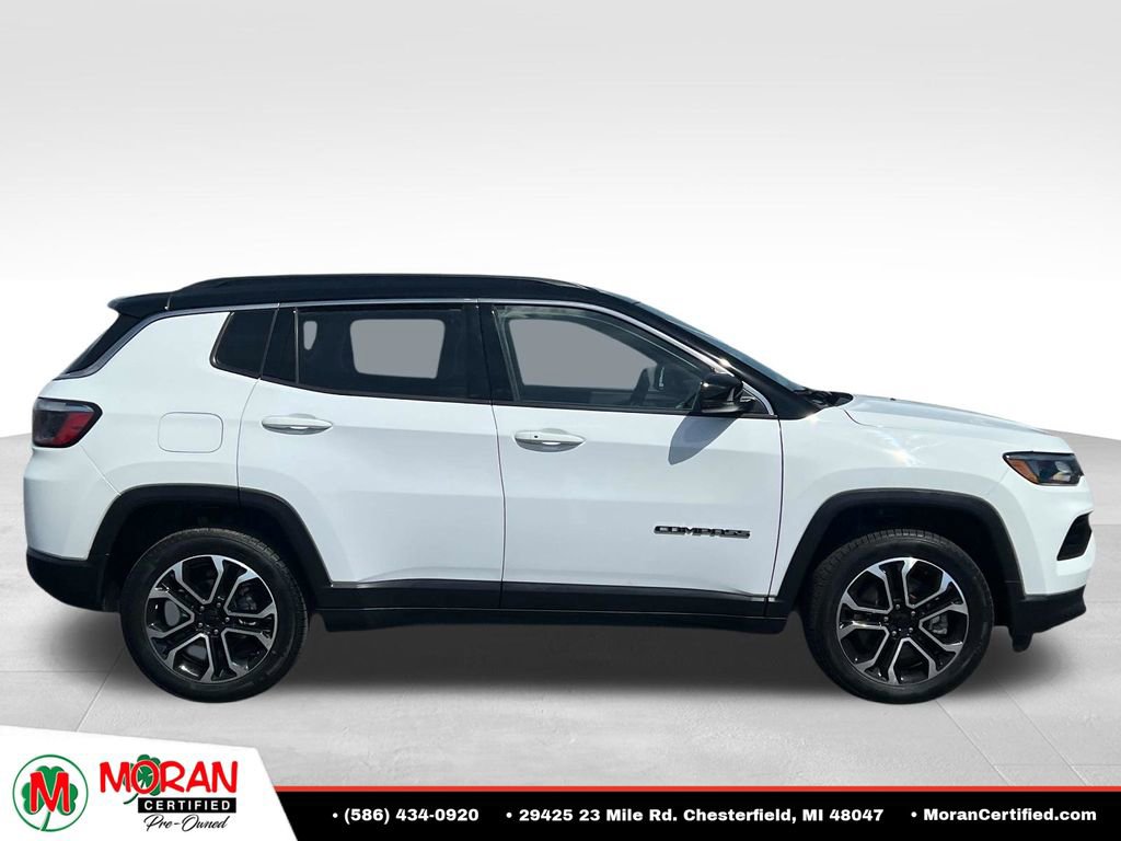 Used 2023 Jeep Compass Limited w/ Sun and Sound Group AWD/4WD image 6