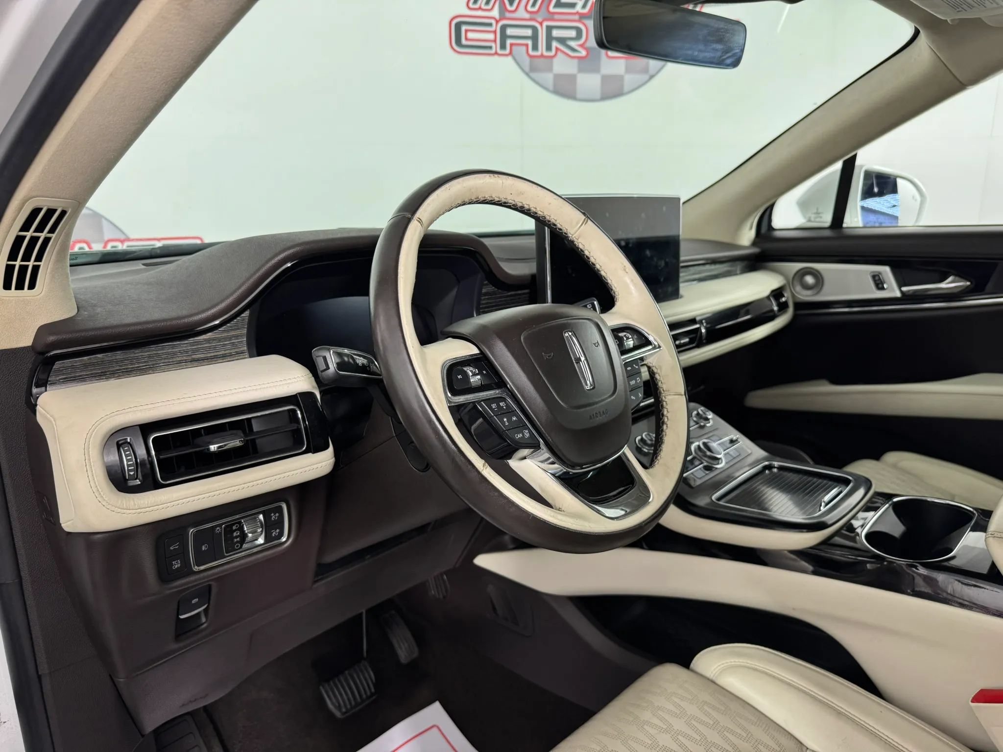 Used 2021 Lincoln Nautilus Black Label w/ Cargo Utility Package AWD/4WD image 10