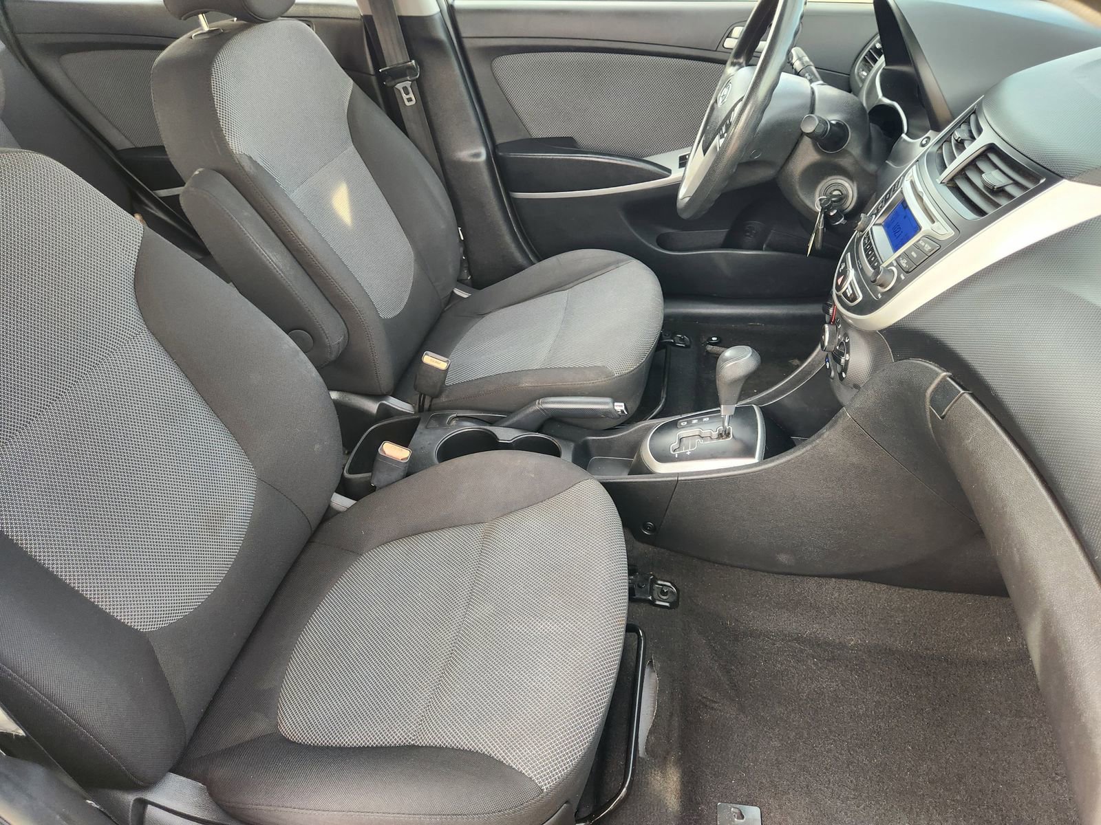 Used 2014 Hyundai Accent GS image 14