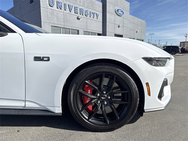 Used 2024 Ford Mustang GT Premium image 2