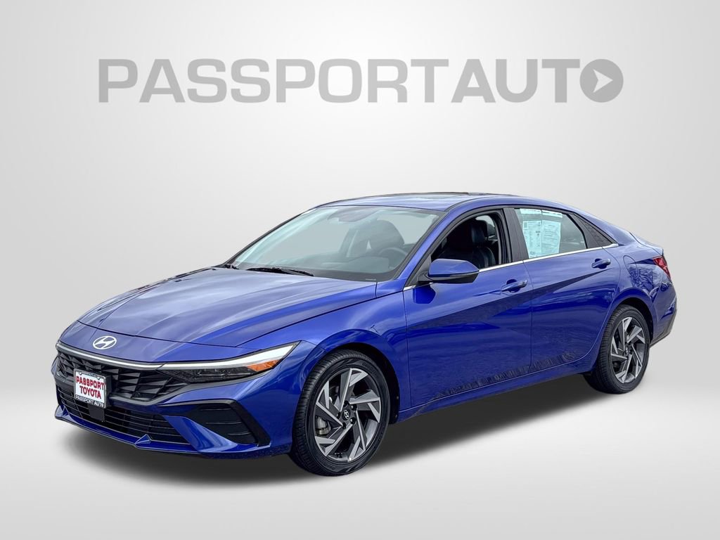 Used 2025 Hyundai Elantra Limited video 2