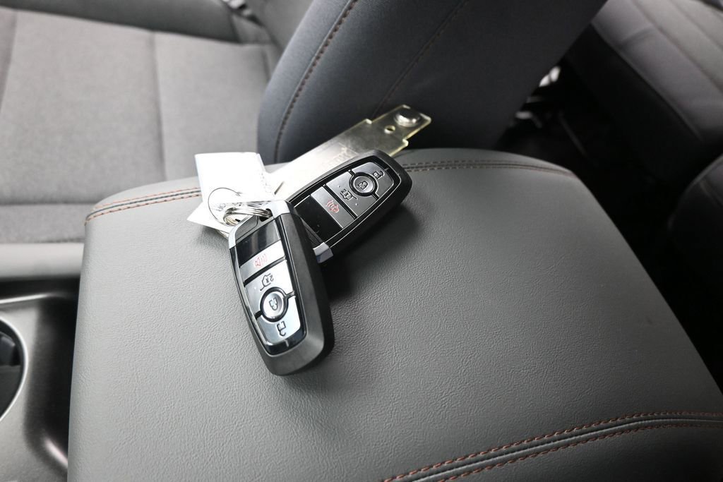 New 2026 Ford Explorer Active image 17