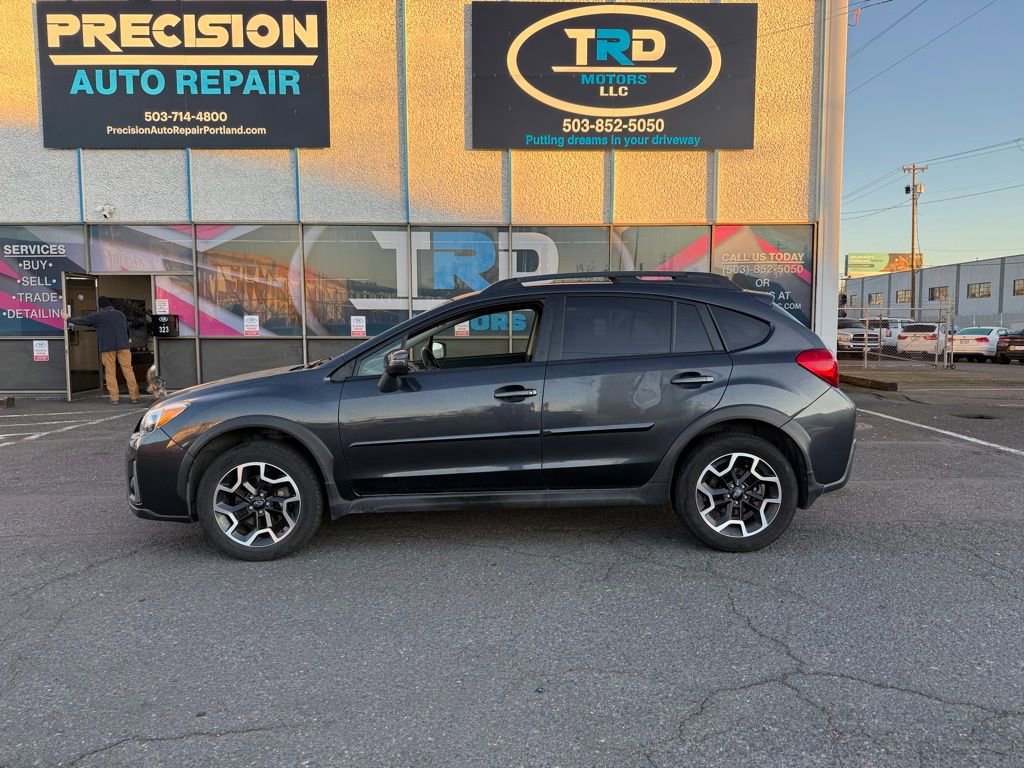 Used 2016 Subaru Crosstrek 2.0i Limited image 2