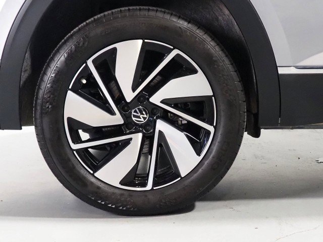 Used 2025 Volkswagen Atlas SEL AWD/4WD image 46